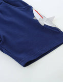 Shorts mit Cartoon-Haifisch-Applikation
